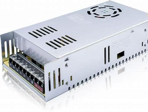 FUENTE DE 24V DC REGULADA • ENTRADA 100A 240 VAC • 50/60 HZ • VOLTAJE DE SALIDA: 24 VDC • CARGA MAXIMA DE LA FUENTE DE ALIMENTACION 3 A • POTENCIA 72 W • LONGITUD DEL CABLE: 1.15 M • FABRICANTE / MARCA: DAHUA • ESPECIAL PARA LOS SWITCH DE VIDEO PORTERO